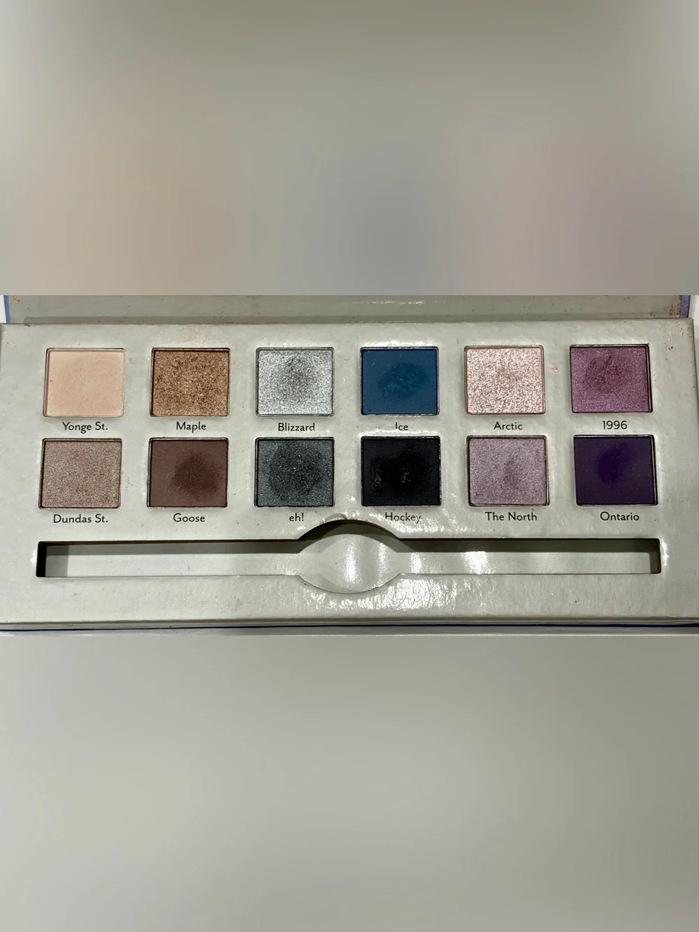 Cargo “Chill in the Six” Eyeshadow Palette Limited Edition